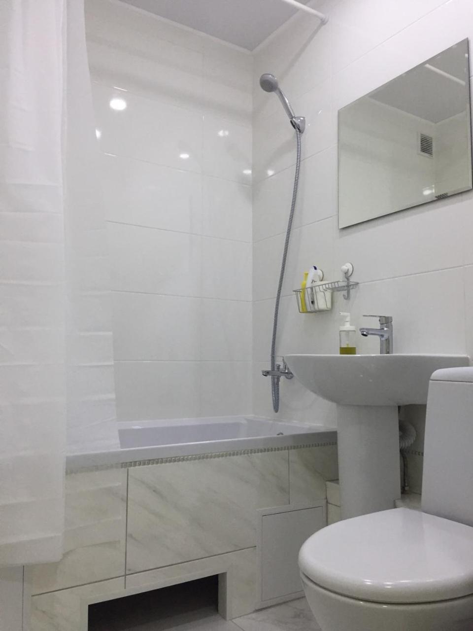 Apartment Near City Center On Peremohy Avenue 46 Chernigov Exterior foto