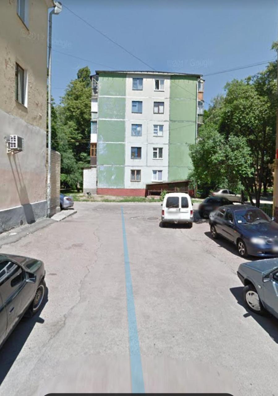 Apartment Near City Center On Peremohy Avenue 46 Chernigov Exterior foto